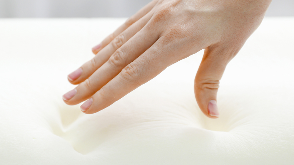 Saltea De Pat Ortopedica Din Spuma Cu Memorie - Memory 15+5+1, Fara Arcuri, Ioni De Argint